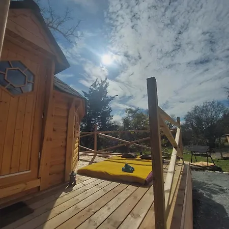 Chalet Auvergne Kota *